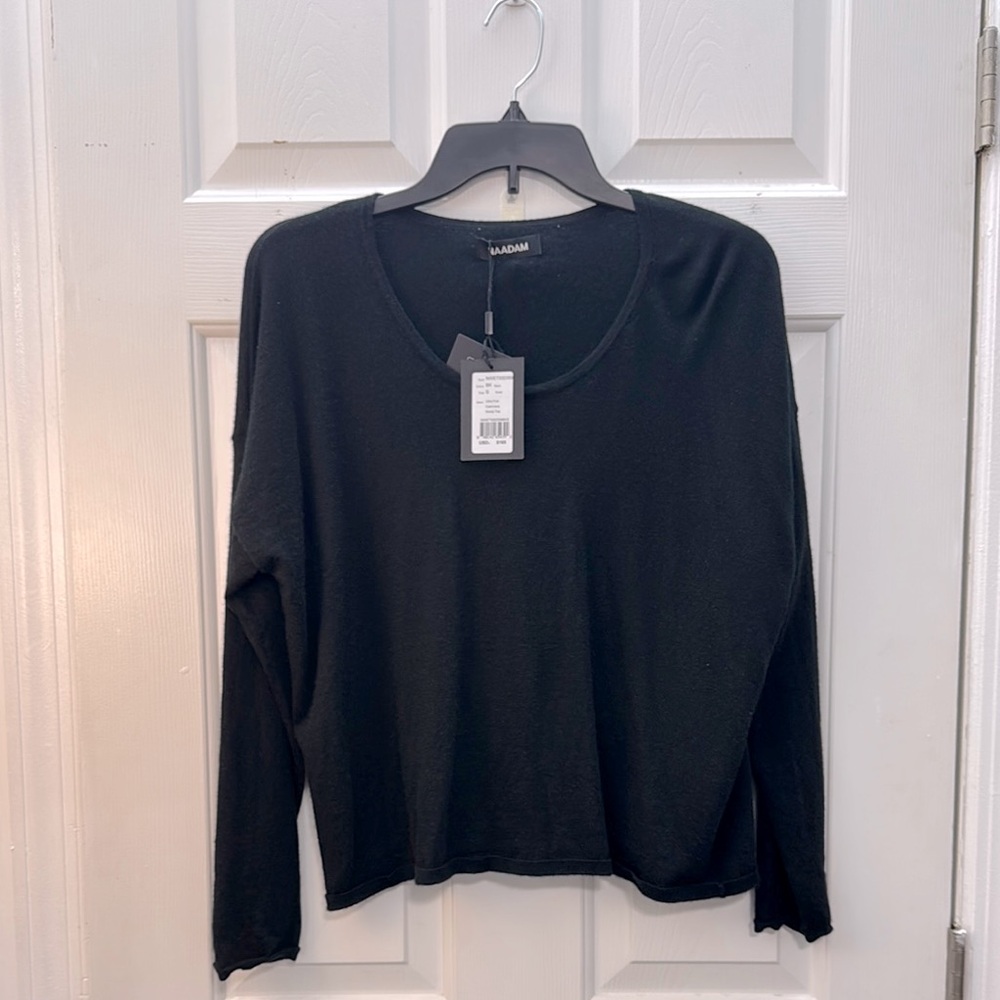 NAADAM Ultra Fine Classic Black Scoop top